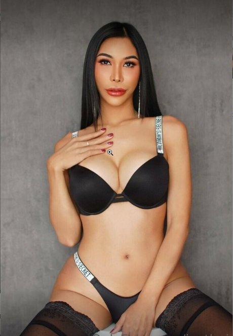 Foto di nudo di fuga di OnlyFans di Ivy Thai