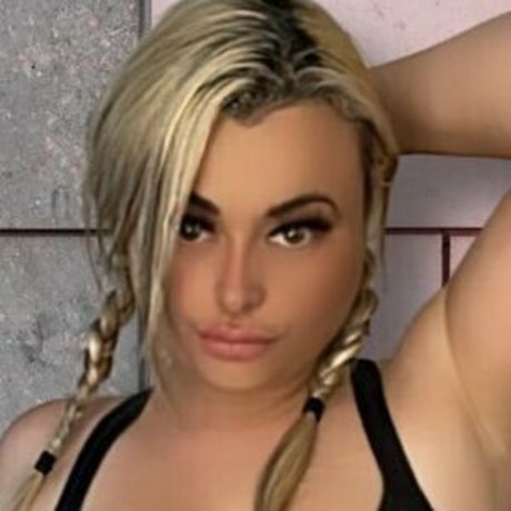 Foto di nudo di fuga di OnlyFans di Inkedbarbieofficial