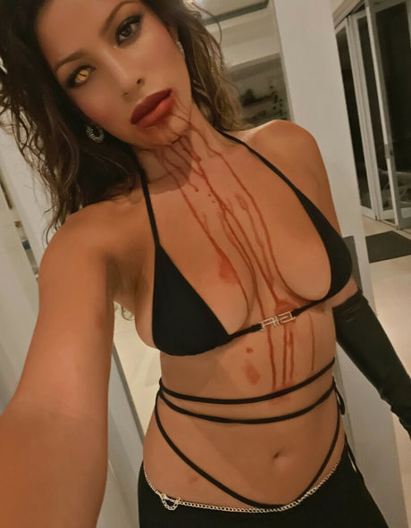 Foto di nudo di fuga di OnlyFans di Samantha Katie James