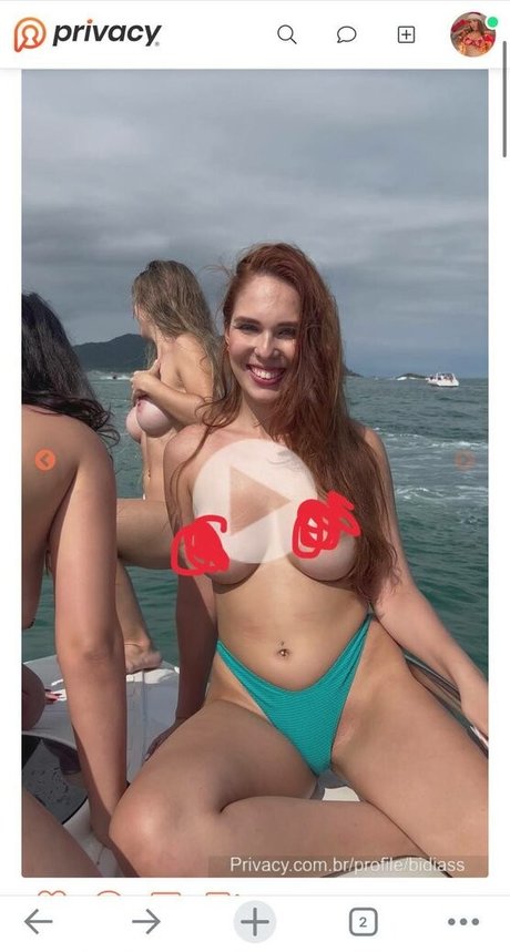 Foto di nudo di fuga di OnlyFans di Emanuely