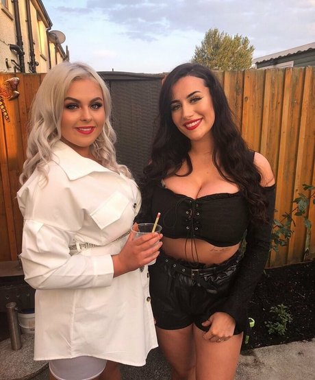 Foto di nudo di fuga di OnlyFans di Ciara Lennon