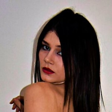 Foto di nudo di fuga di OnlyFans di Cailynbabygirl