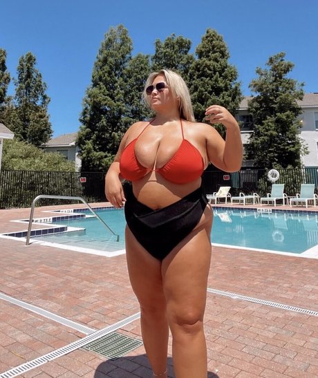 Foto di nudo di fuga di OnlyFans di Hayden Buchko
