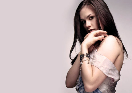 Anna Paquin