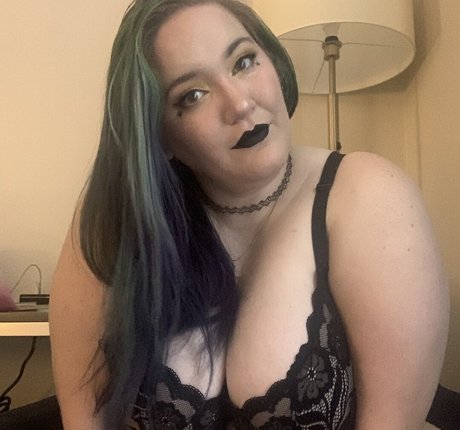 Foto di nudo di fuga di OnlyFans di Terra Calaway