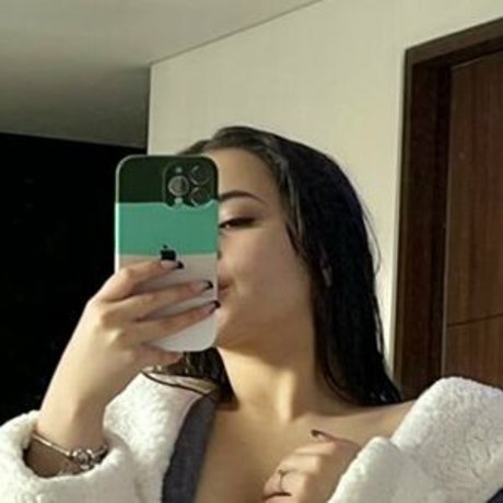 Foto di nudo di fuga di OnlyFans di Sharon Shannel