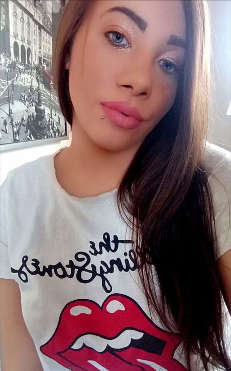 Vivi2416