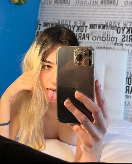 Foto di nudo di fuga di OnlyFans di Caelimoon