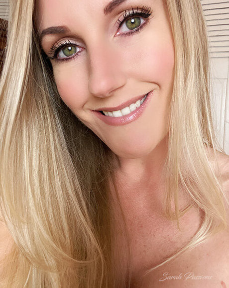 Foto di nudo di fuga di OnlyFans di Sarah Passions