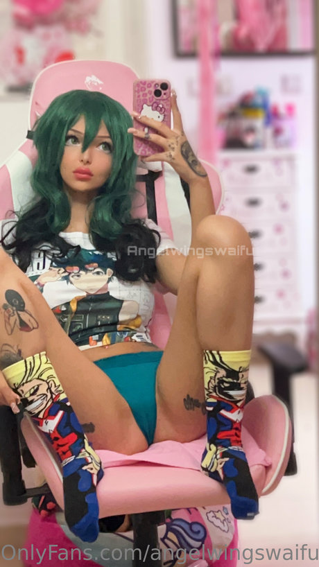 Angel Wings Waifu