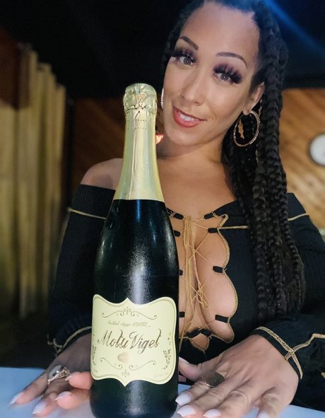 Kendra Kouture