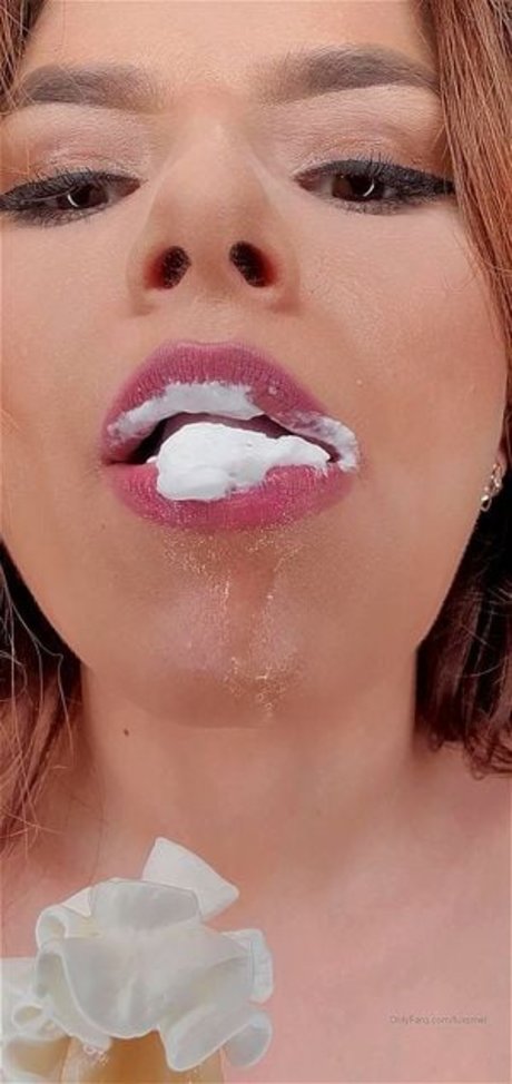 Foto di nudo di fuga di OnlyFans di Lusxcious Mel
