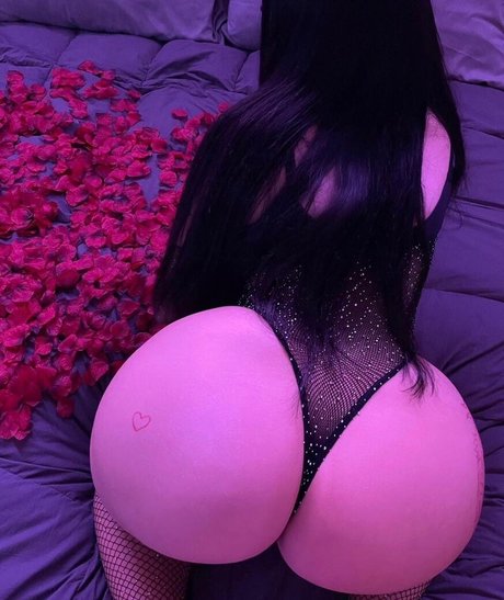 Foto di nudo di fuga di OnlyFans di Goyard Wallet