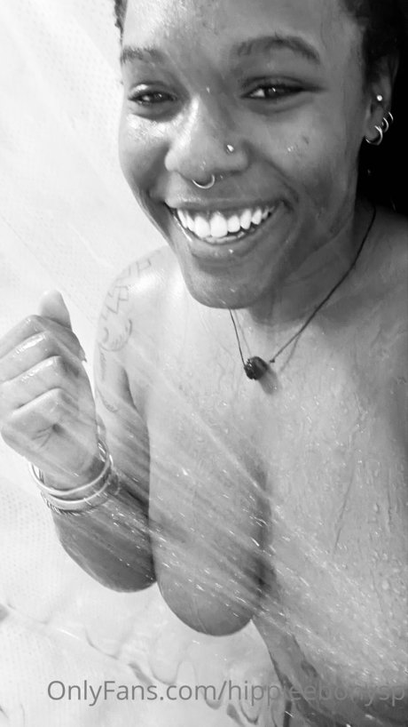 Hippieebony
