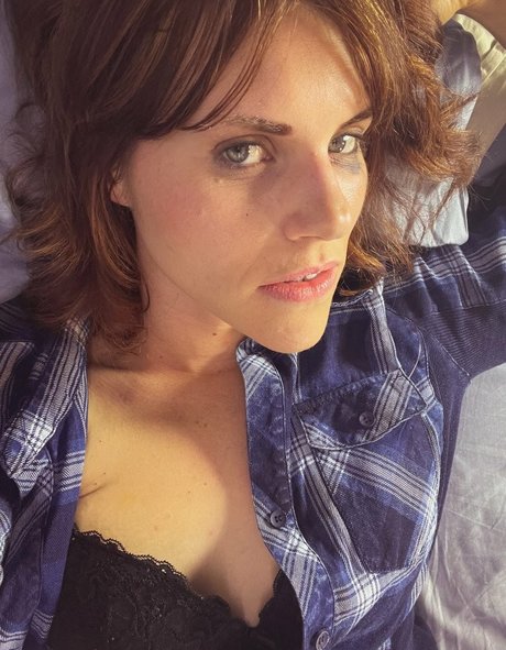 Country Christina