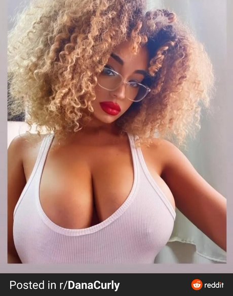 Dana Curly