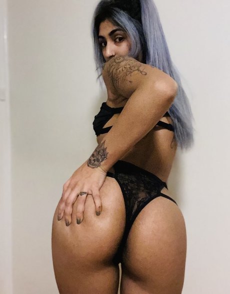 Foto di nudo di fuga di OnlyFans di Sparklebabyx