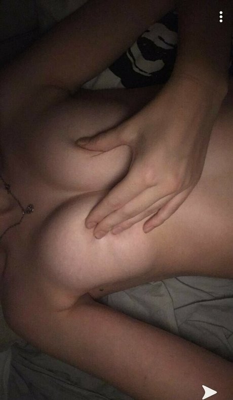 Foto di nudo di fuga di OnlyFans di Emilymarionxoxo