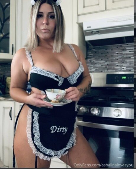 Foto di nudo di fuga di OnlyFans di Ashalina