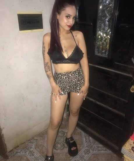 Foto di nudo di fuga di OnlyFans di Jazzminantonella