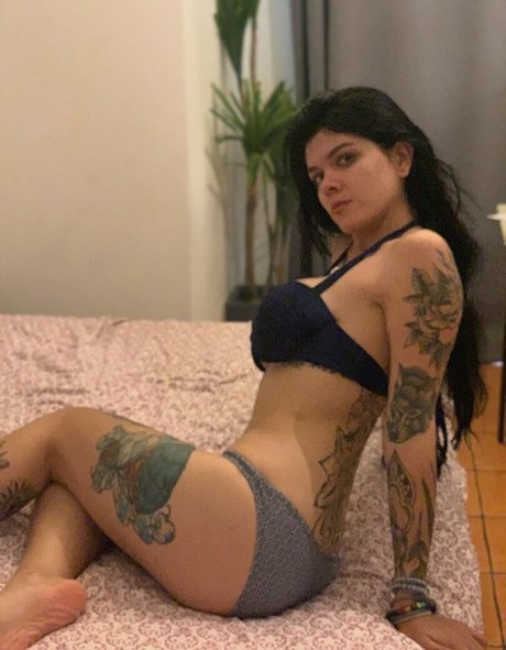 Foto di nudo di fuga di OnlyFans di Paula Madrigal