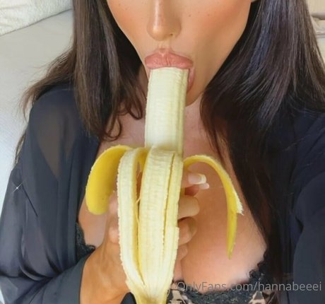 Foto di nudo di fuga di OnlyFans di Hanna Carter