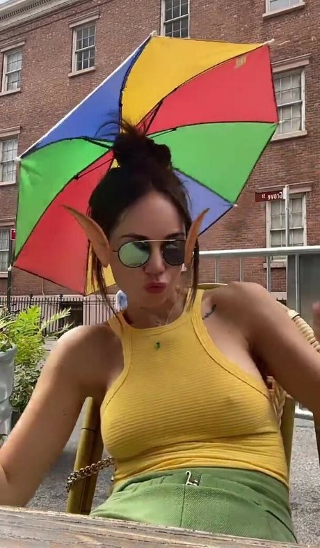 Camila Sodi