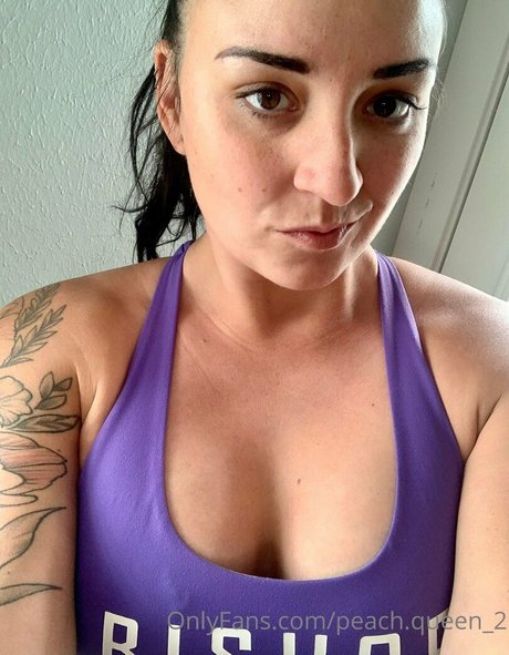 Foto di nudo di fuga di OnlyFans di Peach Queen2