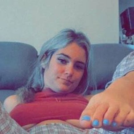 Foto di nudo di fuga di OnlyFans di Yourfavemom