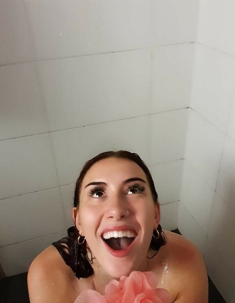 Foto di nudo di fuga di OnlyFans di Ninasiimone