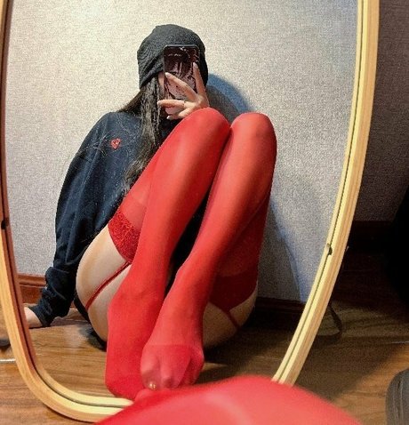 Foto di nudo di fuga di OnlyFans di Chen Peiqi