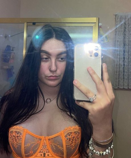 Foto di nudo di fuga di OnlyFans di Caterina Donnelly
