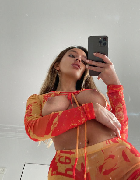 Foto di nudo di fuga di OnlyFans di Christina Dietze