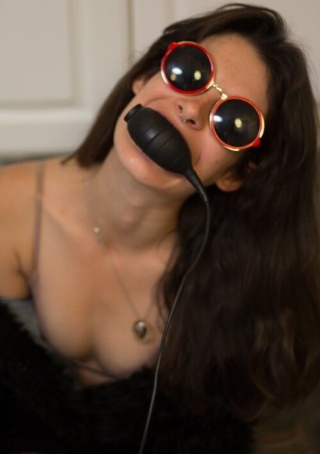 Foto di nudo di fuga di OnlyFans di Carly Foulkes