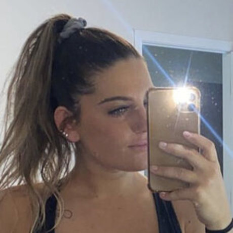 Foto di nudo di fuga di OnlyFans di Angeladayyy12