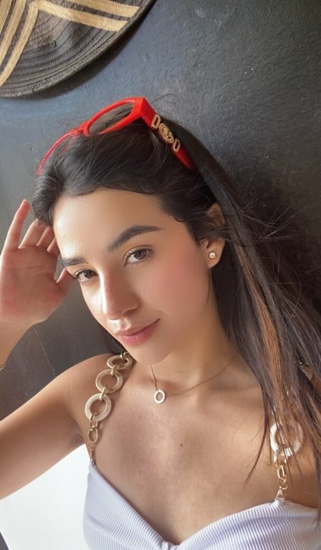 Foto di nudo di fuga di OnlyFans di Carolcor21
