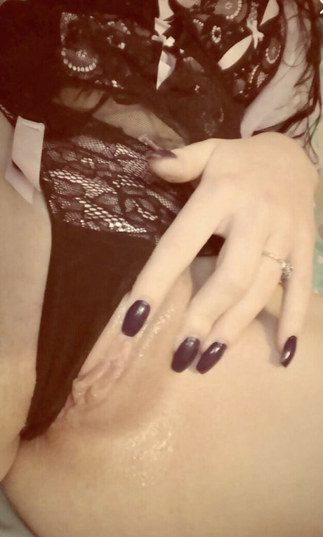 Foto di nudo di fuga di OnlyFans di Dreamybrunettegirl