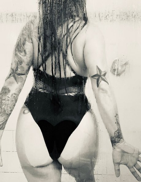 Foto di nudo di fuga di OnlyFans di Shaul Guerrero