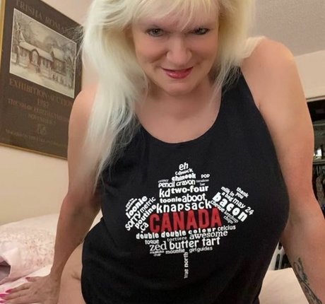 Sandie Lee