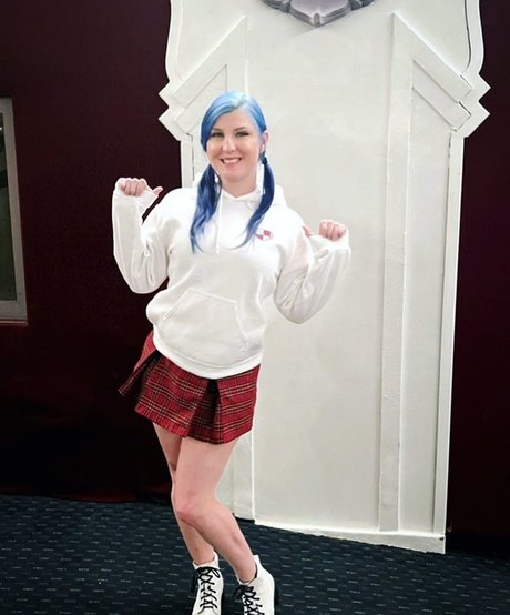 Foto di nudo di fuga di OnlyFans di Leva Bates