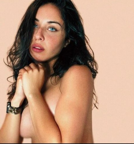 Foto di nudo di fuga di OnlyFans di Raniahey