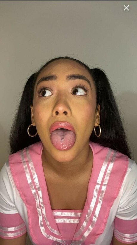 Foto di nudo di fuga di OnlyFans di Lizariasss