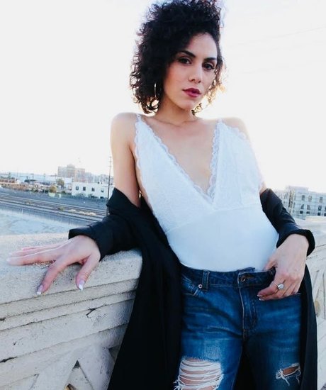 Andrea Sixtos