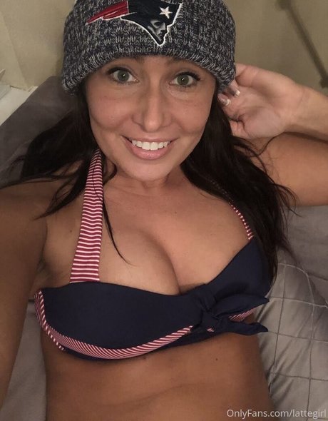 Foto di nudo di fuga di OnlyFans di Nichole Harrison