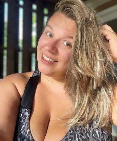 Foto di nudo di fuga di OnlyFans di Ivy Dahlia