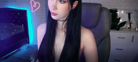 Foto di nudo di fuga di OnlyFans di Izzyuindi