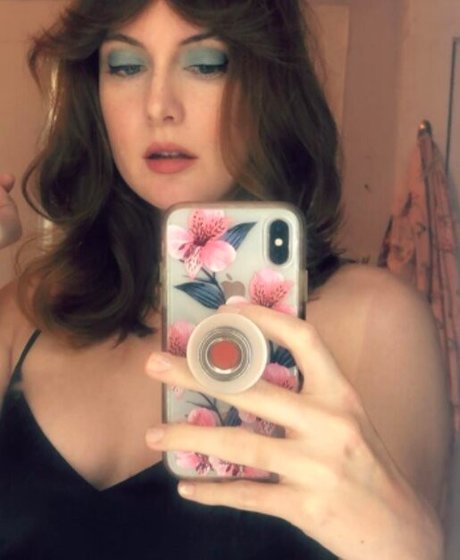 Foto di nudo di fuga di OnlyFans di Erine Redhead