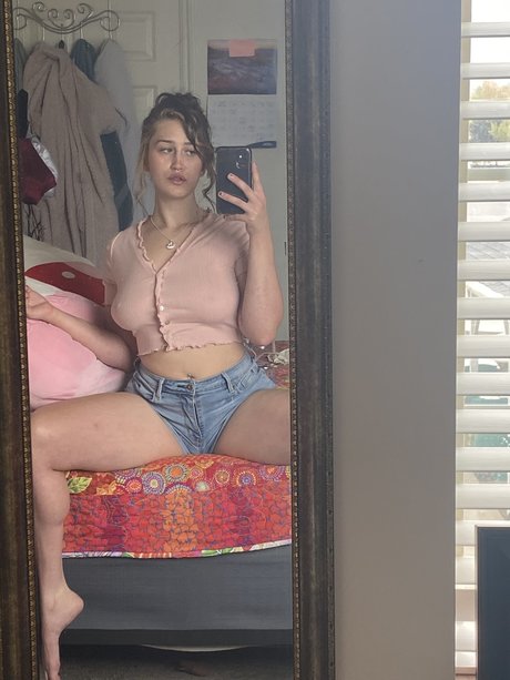 Foto di nudo di fuga di OnlyFans di Nerdy Neighbor Tay