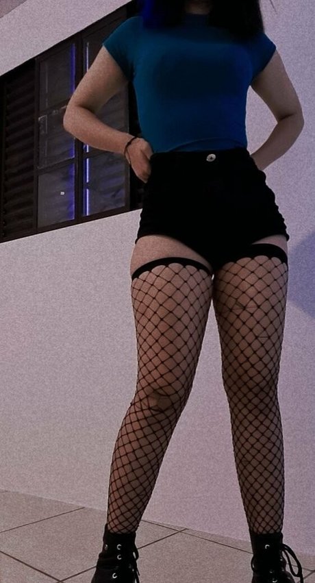 Venus De Moura