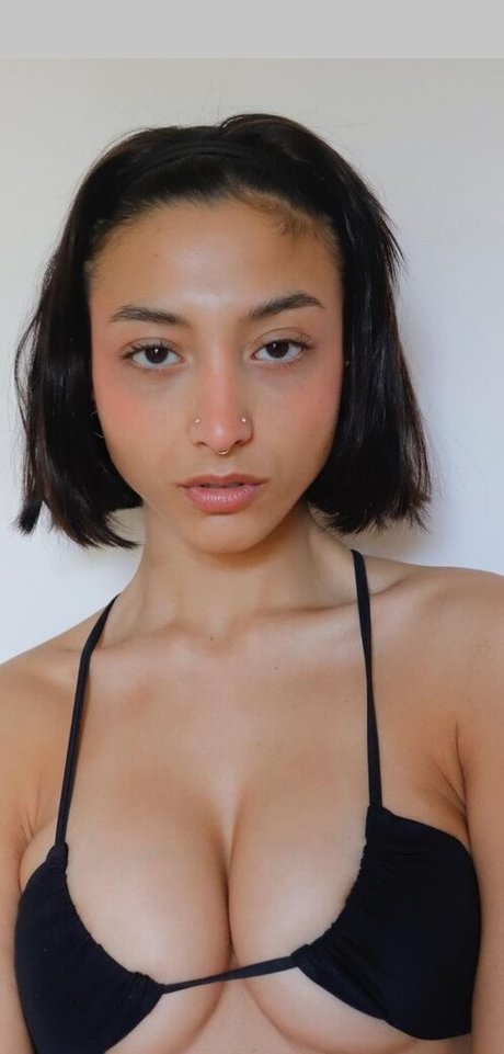 Foto di nudo di fuga di OnlyFans di Sephora Morello